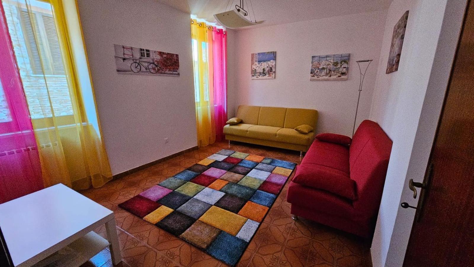 Apartamento A Casa Di Rita Dunarobba Exterior foto